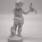 88208 Statuina putto con colomba in porcellana Ginori per Capodimonte