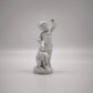 88208 Statuina putto con lepre in porcellana Ginori per Capodimonte