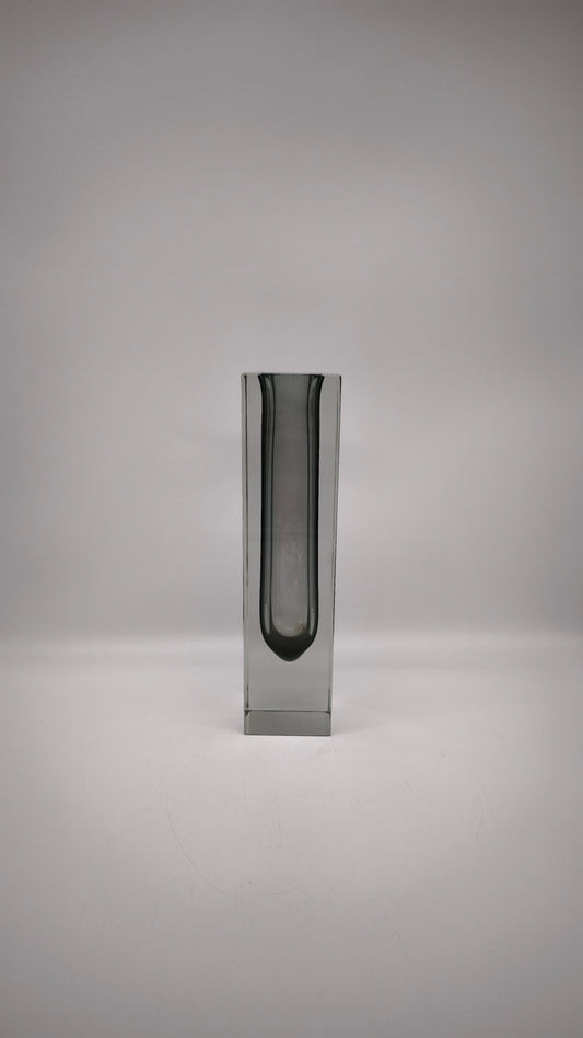 88395 Vaso in vetro sommerso