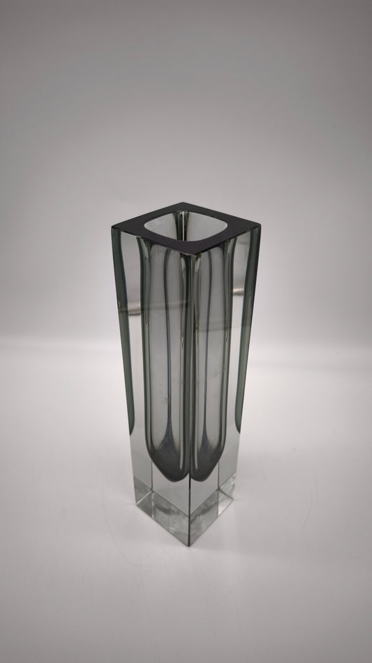 88395 Vaso in vetro sommerso