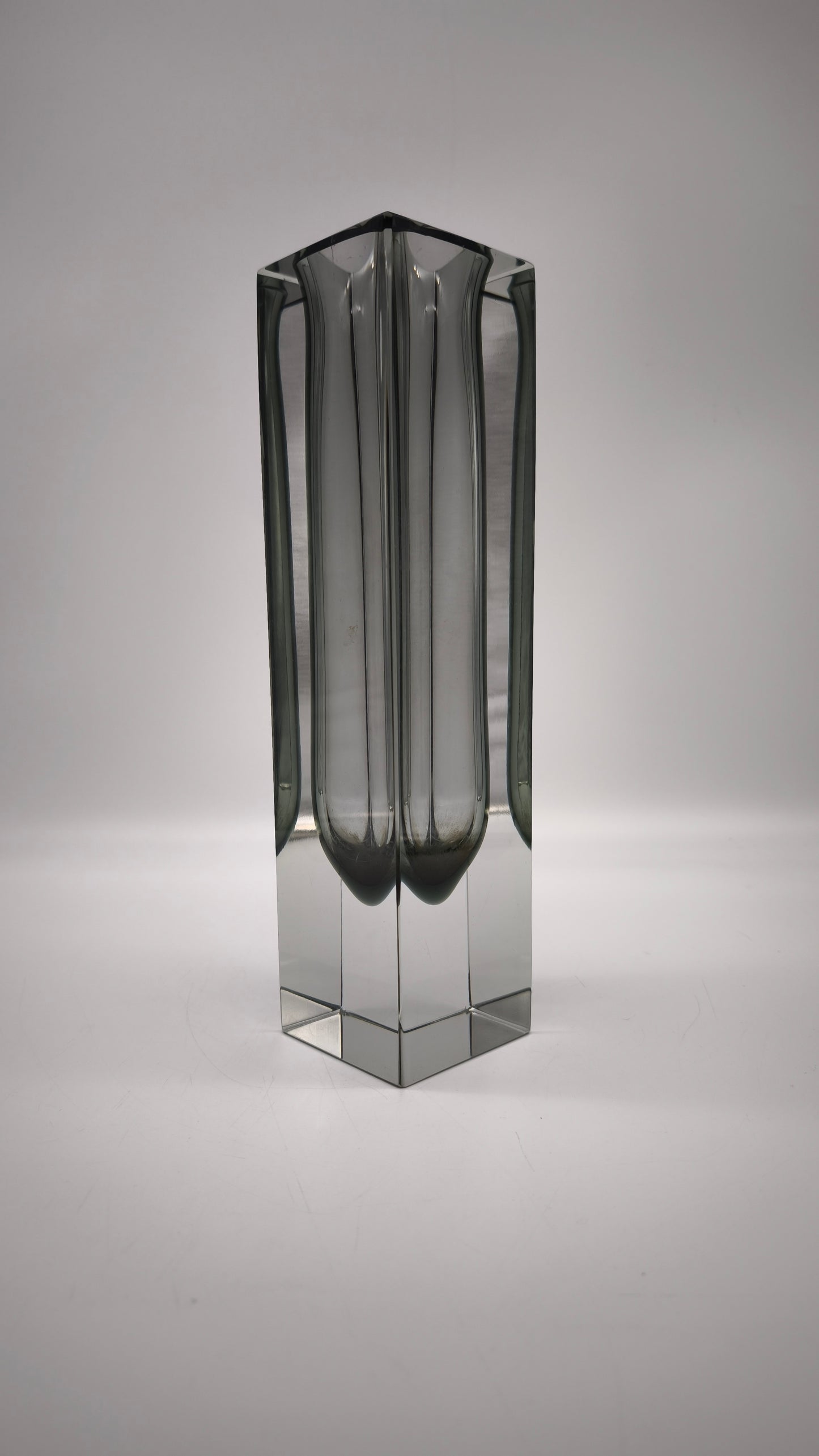 88395 Vaso in vetro sommerso