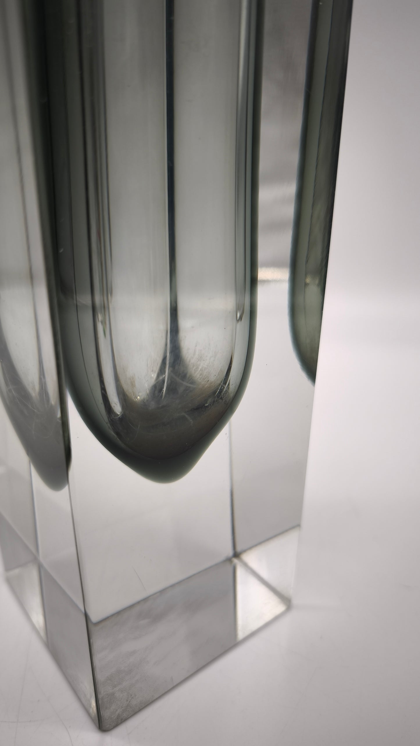 88395 Vaso in vetro sommerso