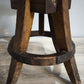 88668-2 Antico sgabello da scuola d'arte in legno massello di quercia