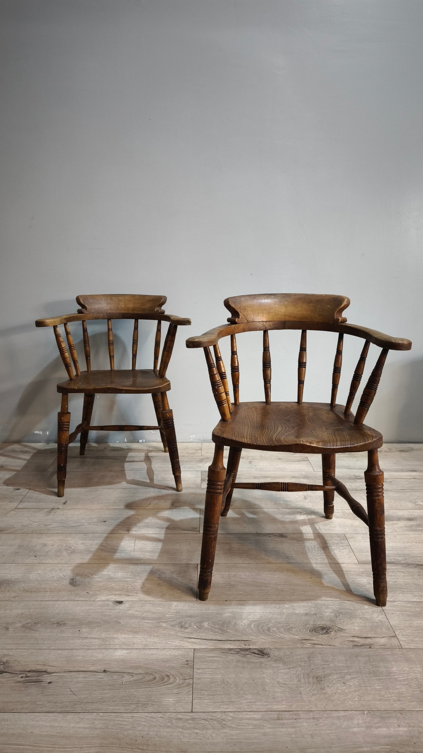 88676 Vecchia poltroncina in legno Glenister maker wycombe