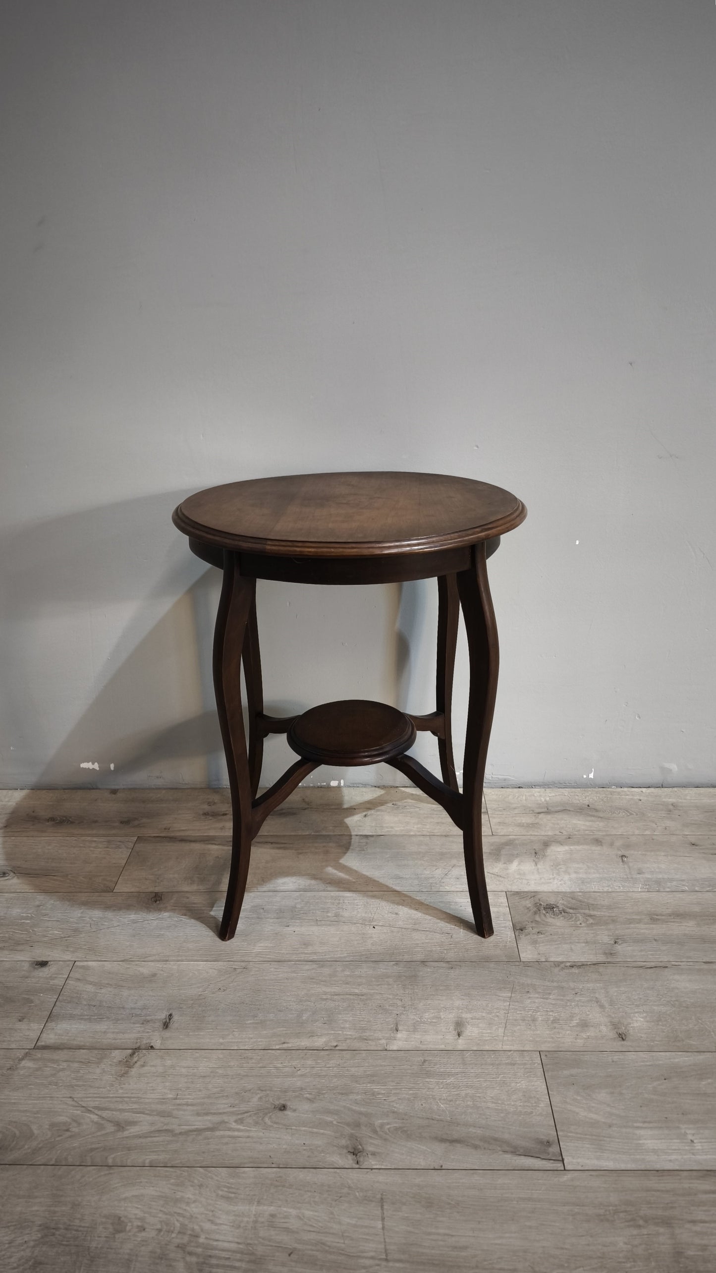 88680 Tavolino rotondo in legno