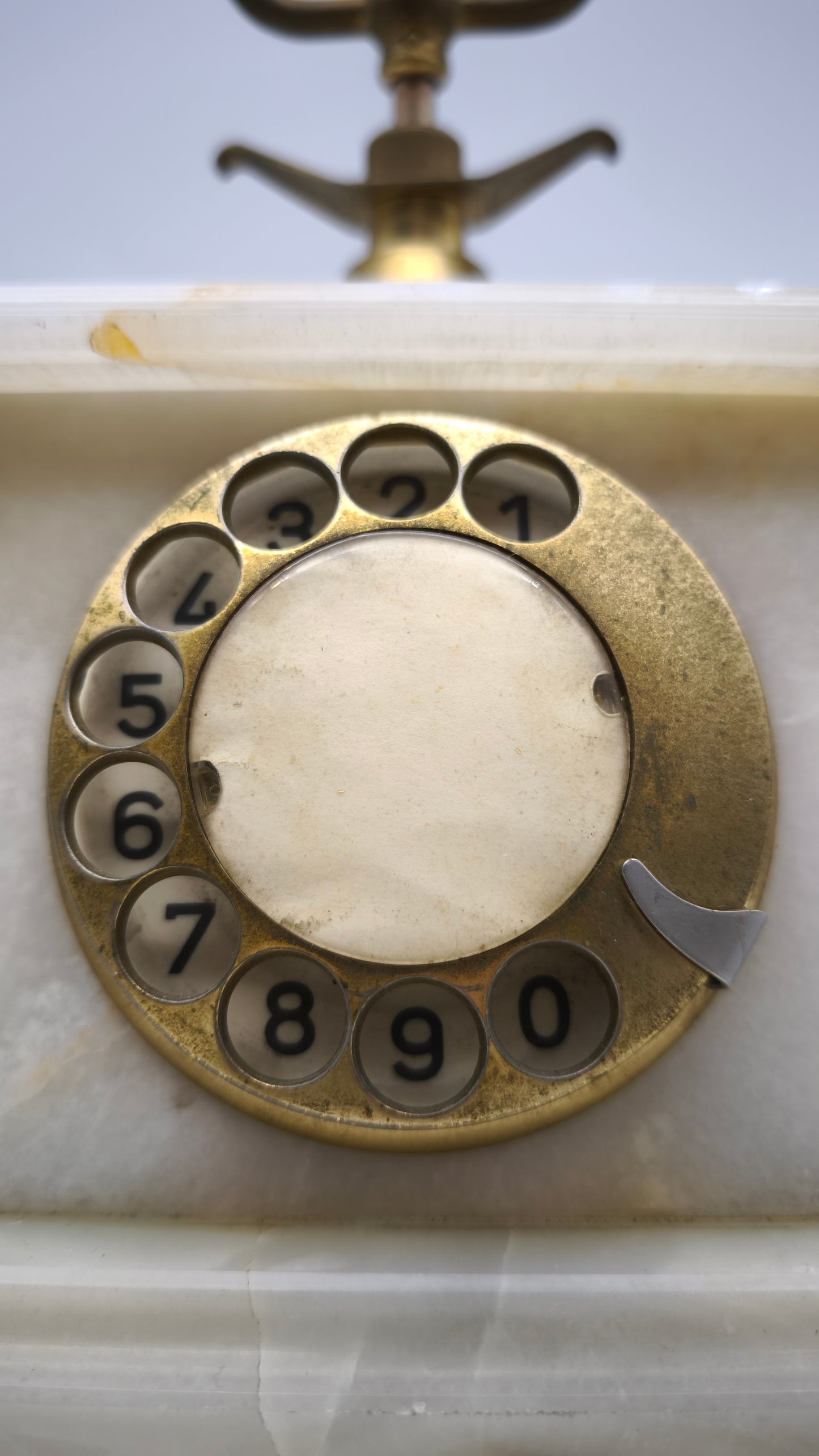 88697 Telefono in onice e alabastro