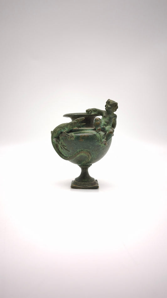 88857 Vasetto in bronzo decorato