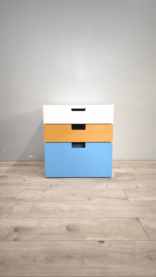 88933 Mobiletto con cassetti colorati