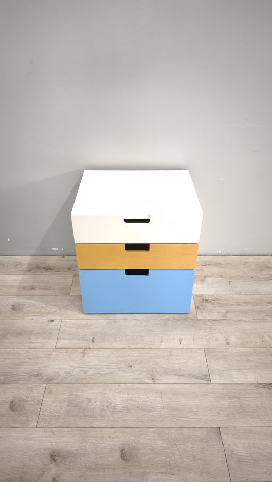 88933 Mobiletto con cassetti colorati