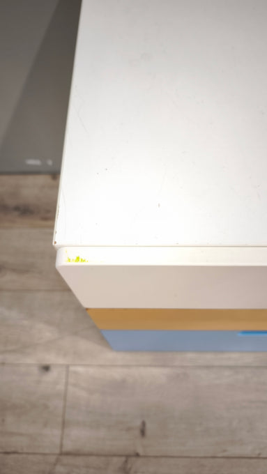 88933 Mobiletto con cassetti colorati