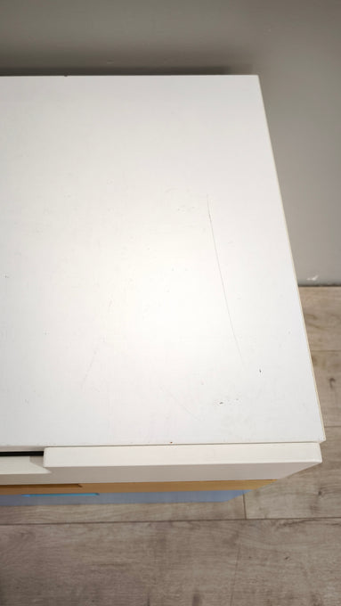 88933 Mobiletto con cassetti colorati