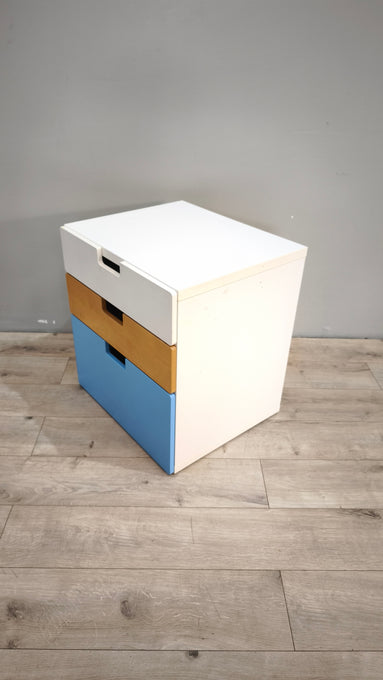 88933 Mobiletto con cassetti colorati