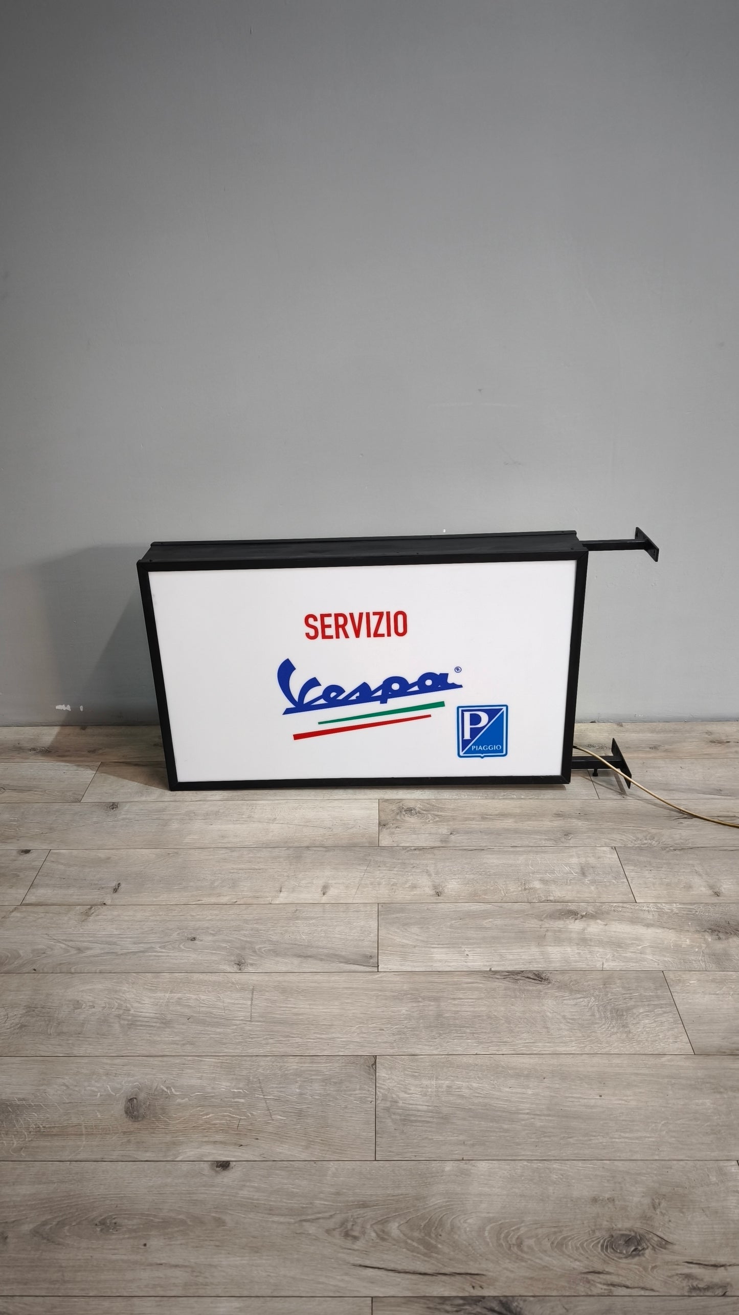88959 Insegna luminosa bifacciale servizio Vespa, Piaggio