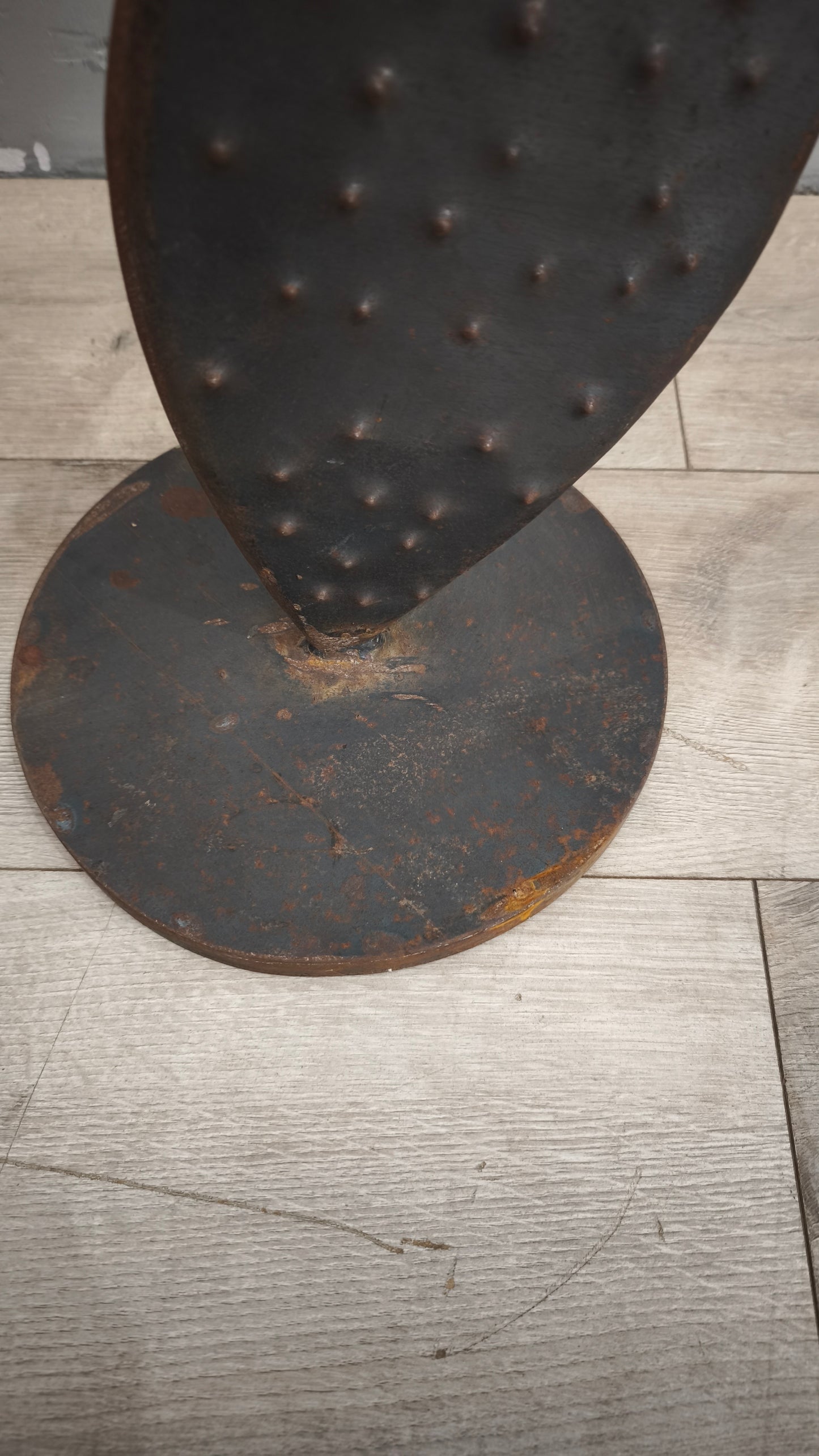 88961 Scultura fico d'India in metallo