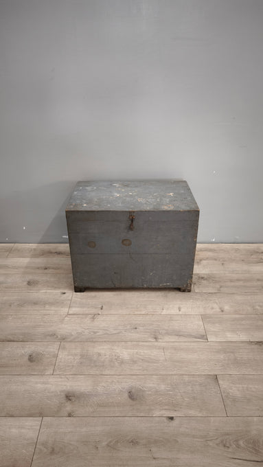 88992 Baule a cassa in legno dipinto grigio