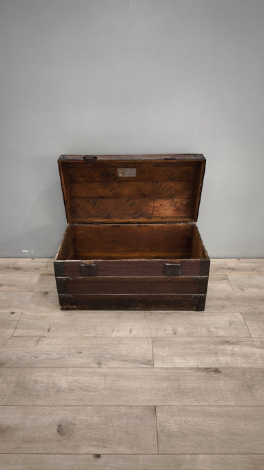 88991 Baule in legno bombato