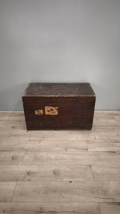 88993 Baule in legno a cassa