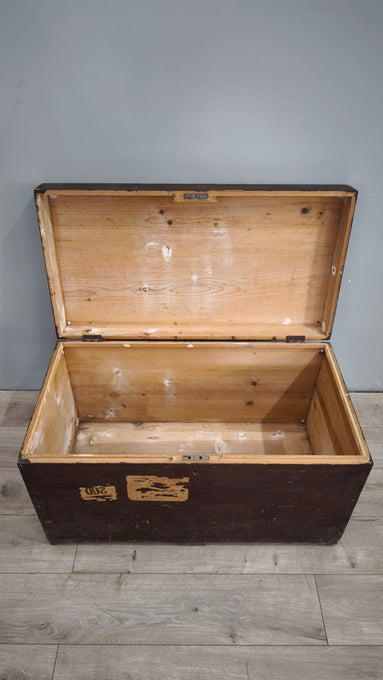 88993 Baule in legno a cassa