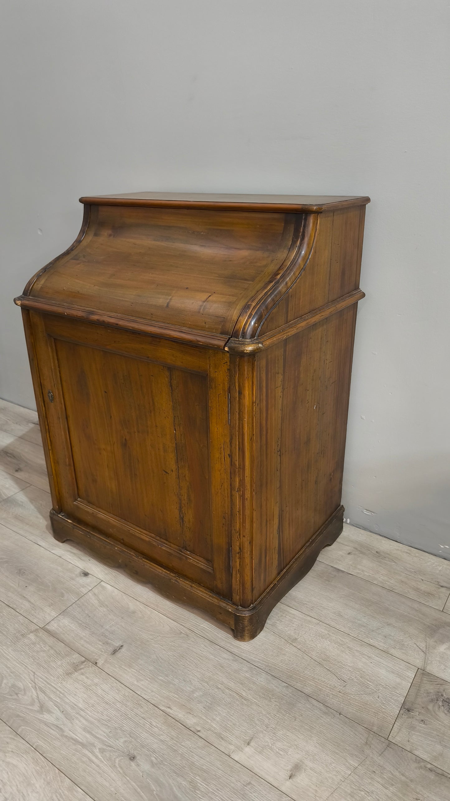 89103 Mobile in legno con piano a ribalta