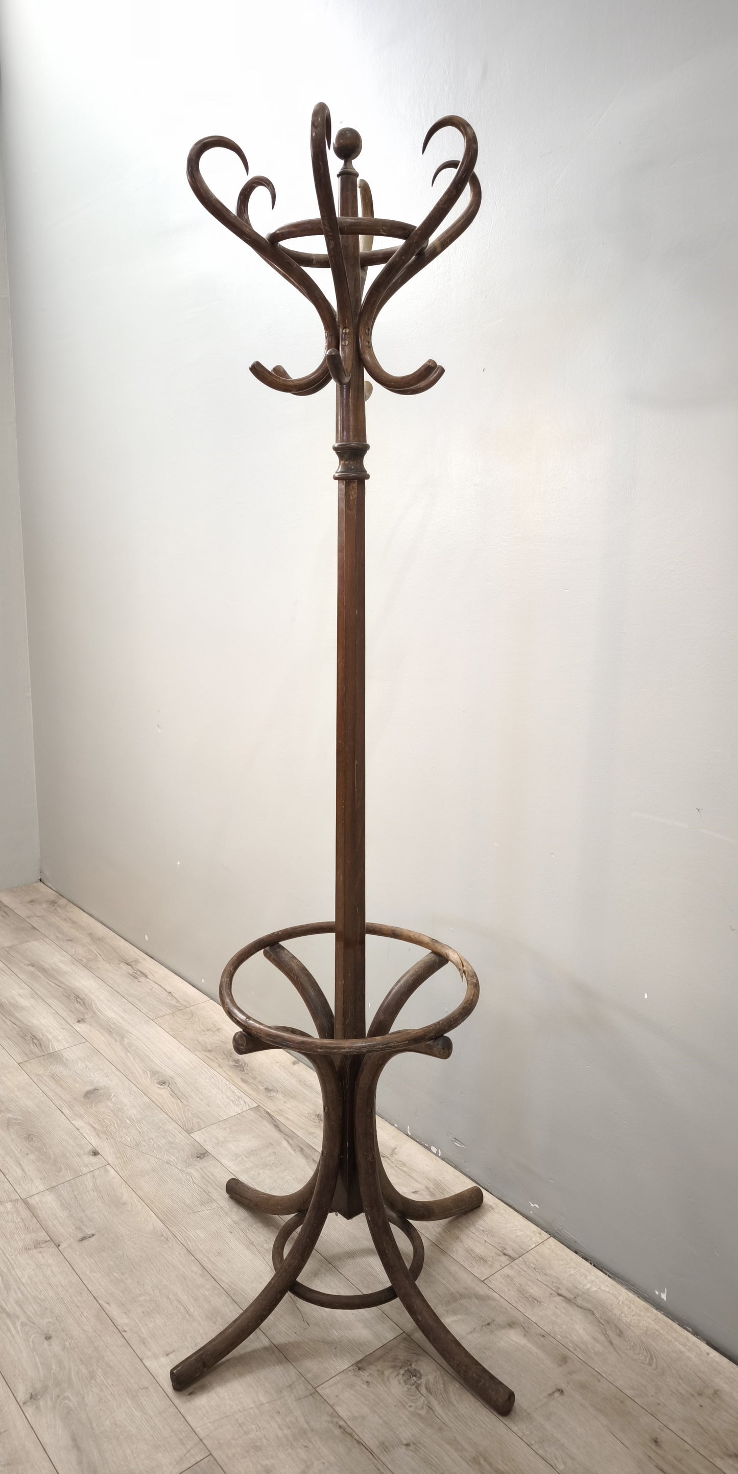 89123 Appendiabiti a piantana stile Thonet con porta ombrelli