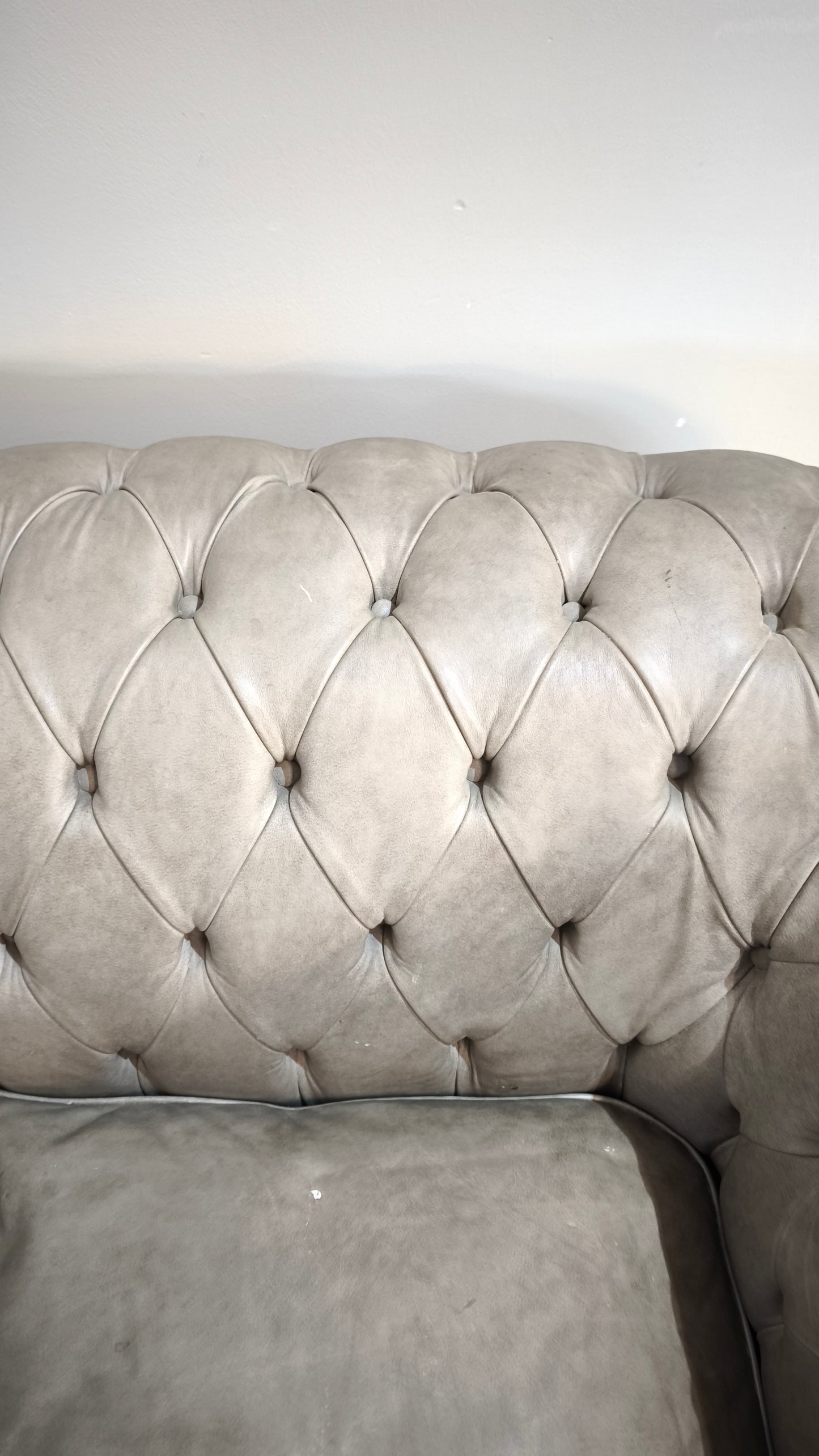 89142 Divano Chester grigio due posti in pelle
