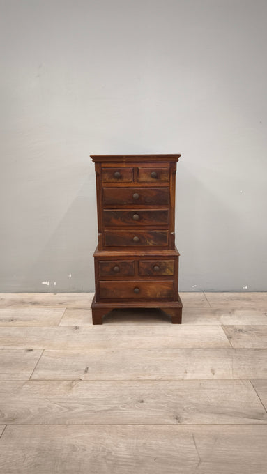 89148 Mobiletto in legno con cassetti