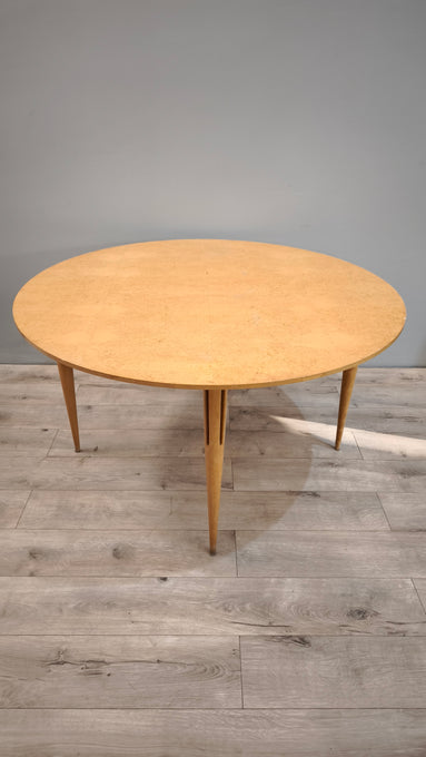 89211 Tavolo rotondo in legno chiaro di Bruno Mathsson