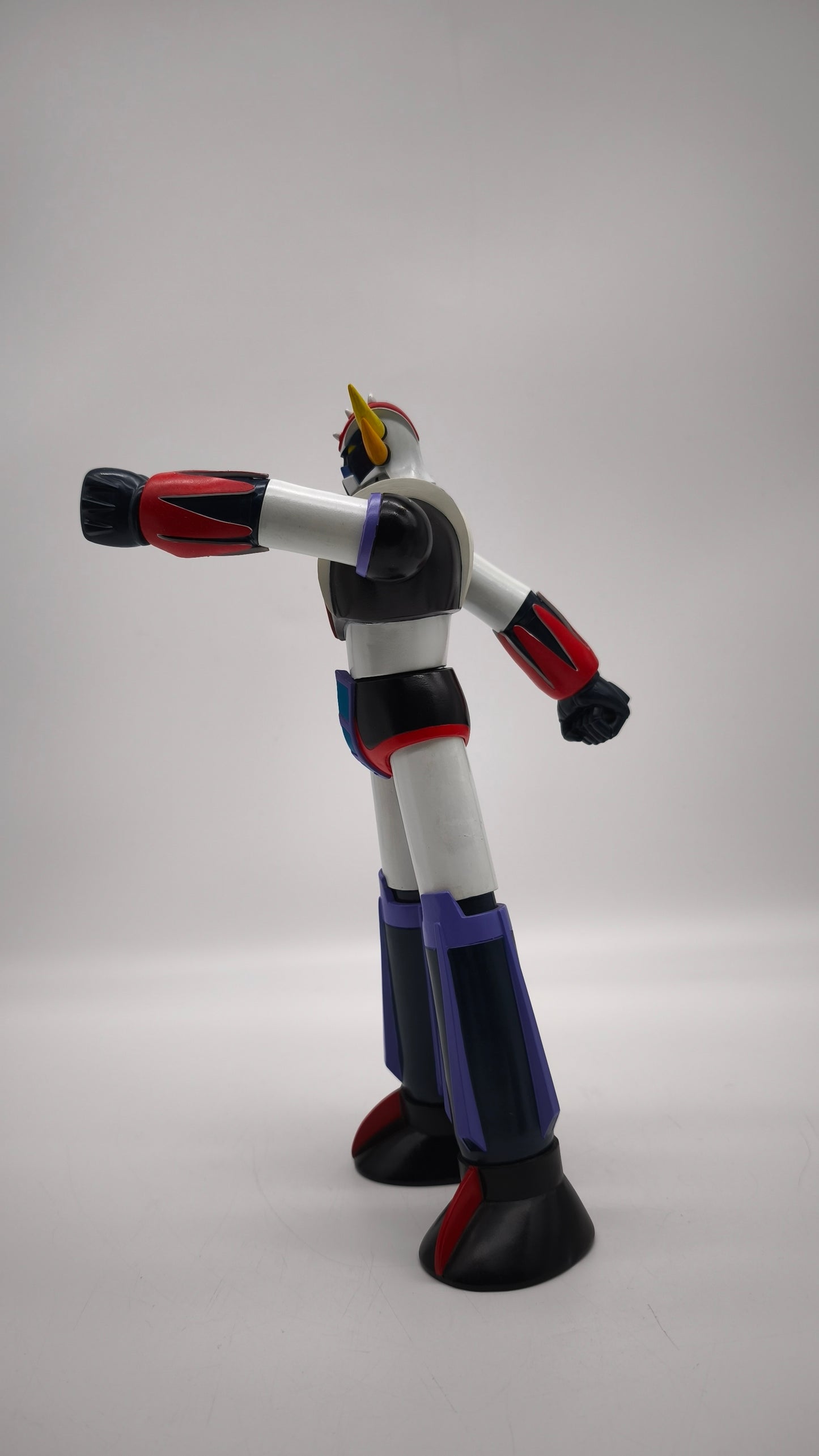89124 Action Figure Goldrake Grendizer Dynamic Classics