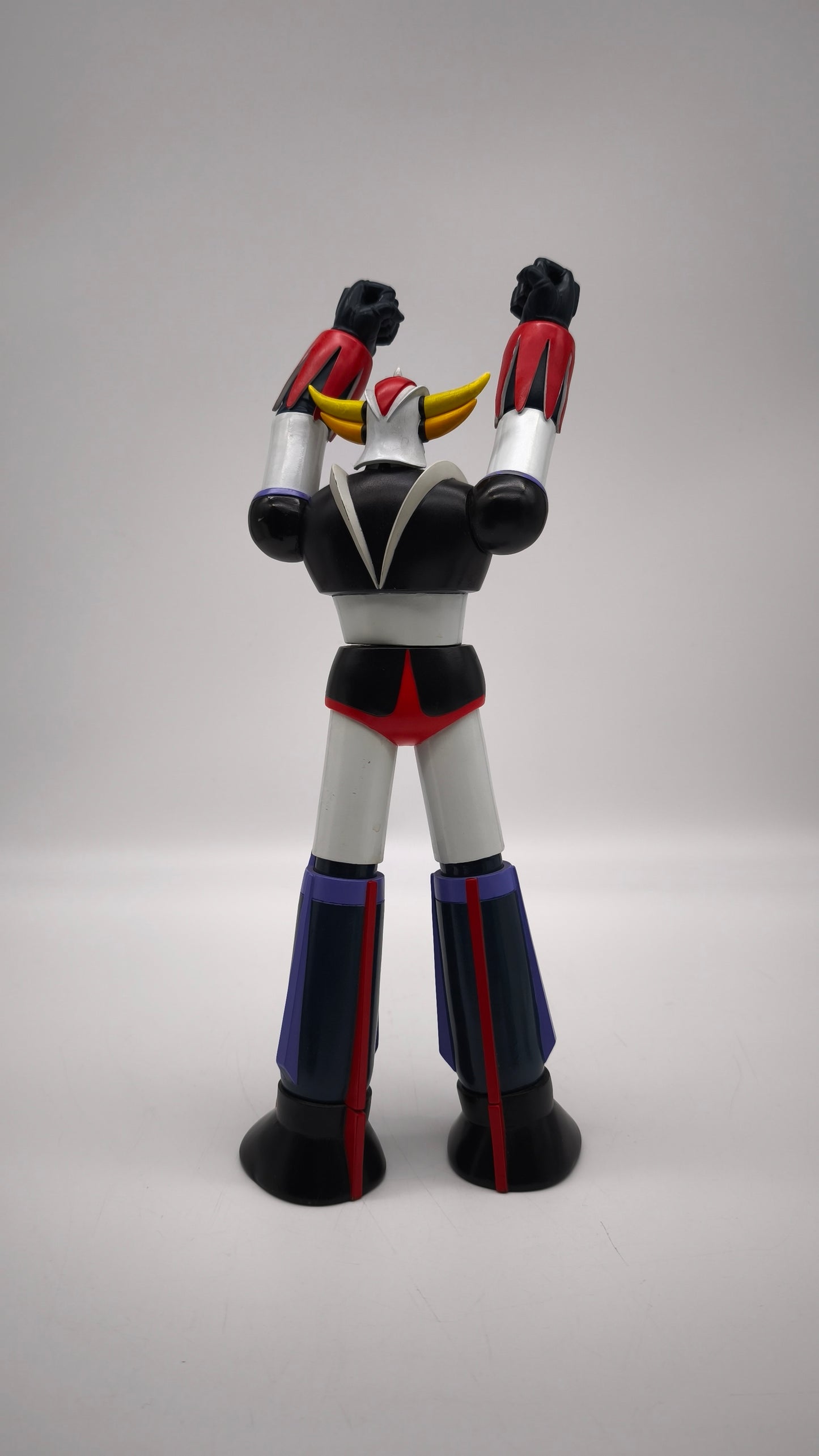 89124 Action Figure Goldrake Grendizer Dynamic Classics