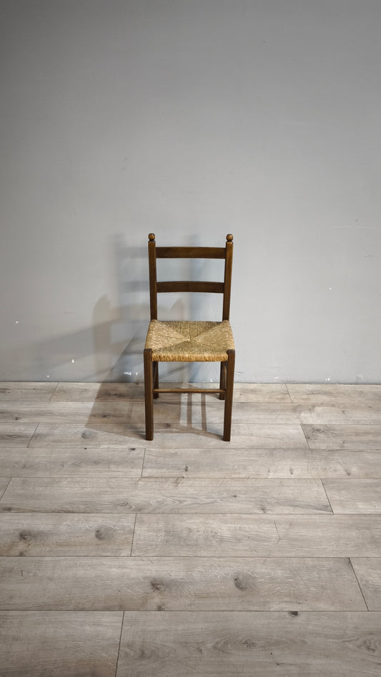 89269 Sedia con struttura in legno e seduta in paglia