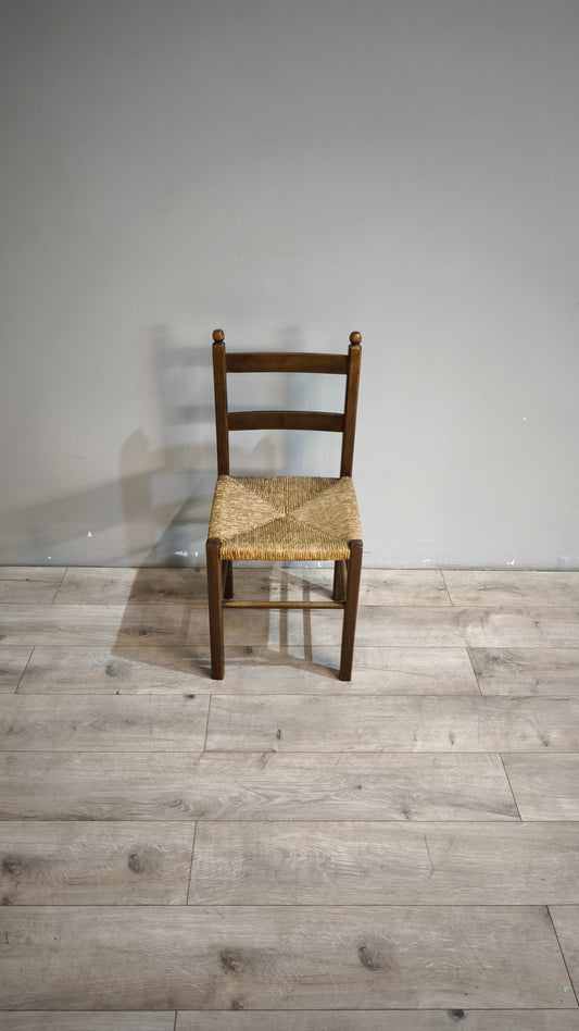 89269 Sedia con struttura in legno e seduta in paglia