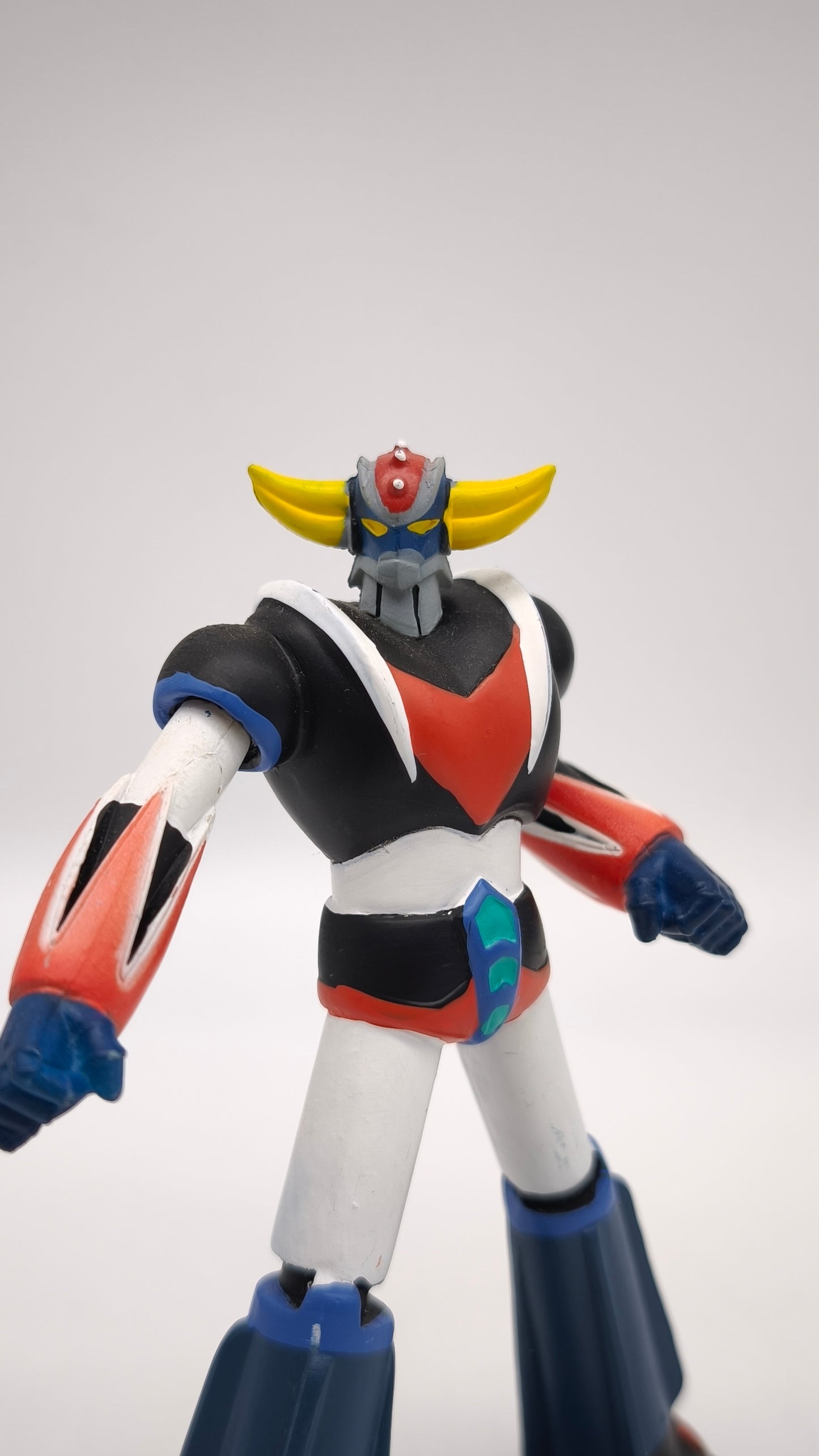 89127 Action Figure Goldrake con pugno Go Nagai, Dynamic Planning