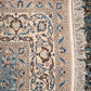 89282 Tappeto in fibra naturale base celeste con decorazione a motivo floreale 130cm x 210cm