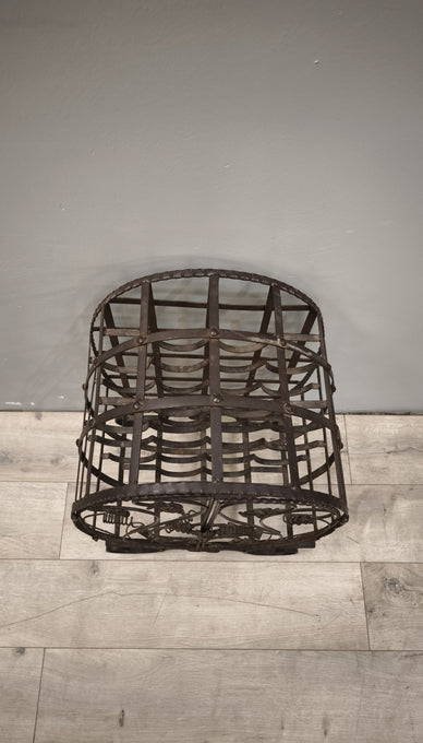 89361 Cantinetta porta vino in ferro