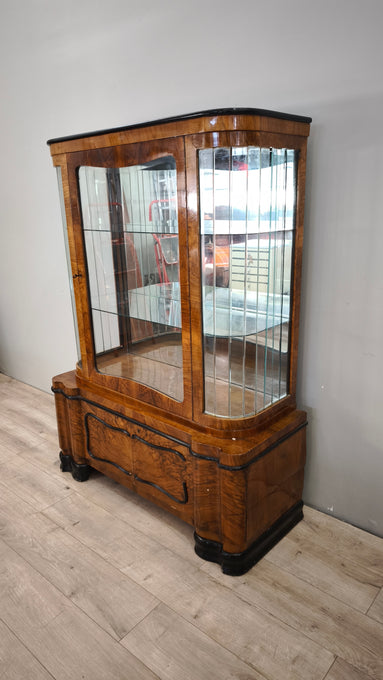 89404 Vetrinetta stile art déco stondata