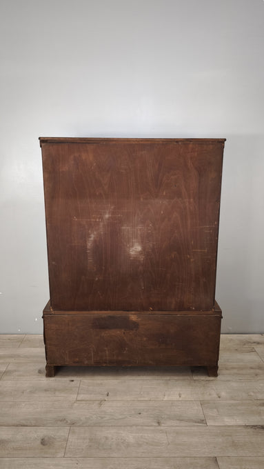 89404 Vetrinetta stile art déco stondata