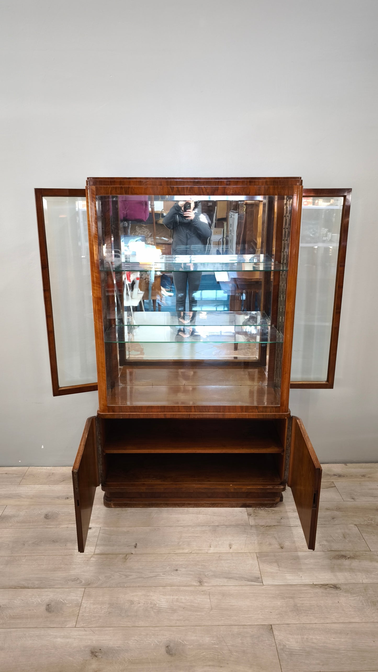 89405 Vetrinetta stile art déco con sportelli laterali