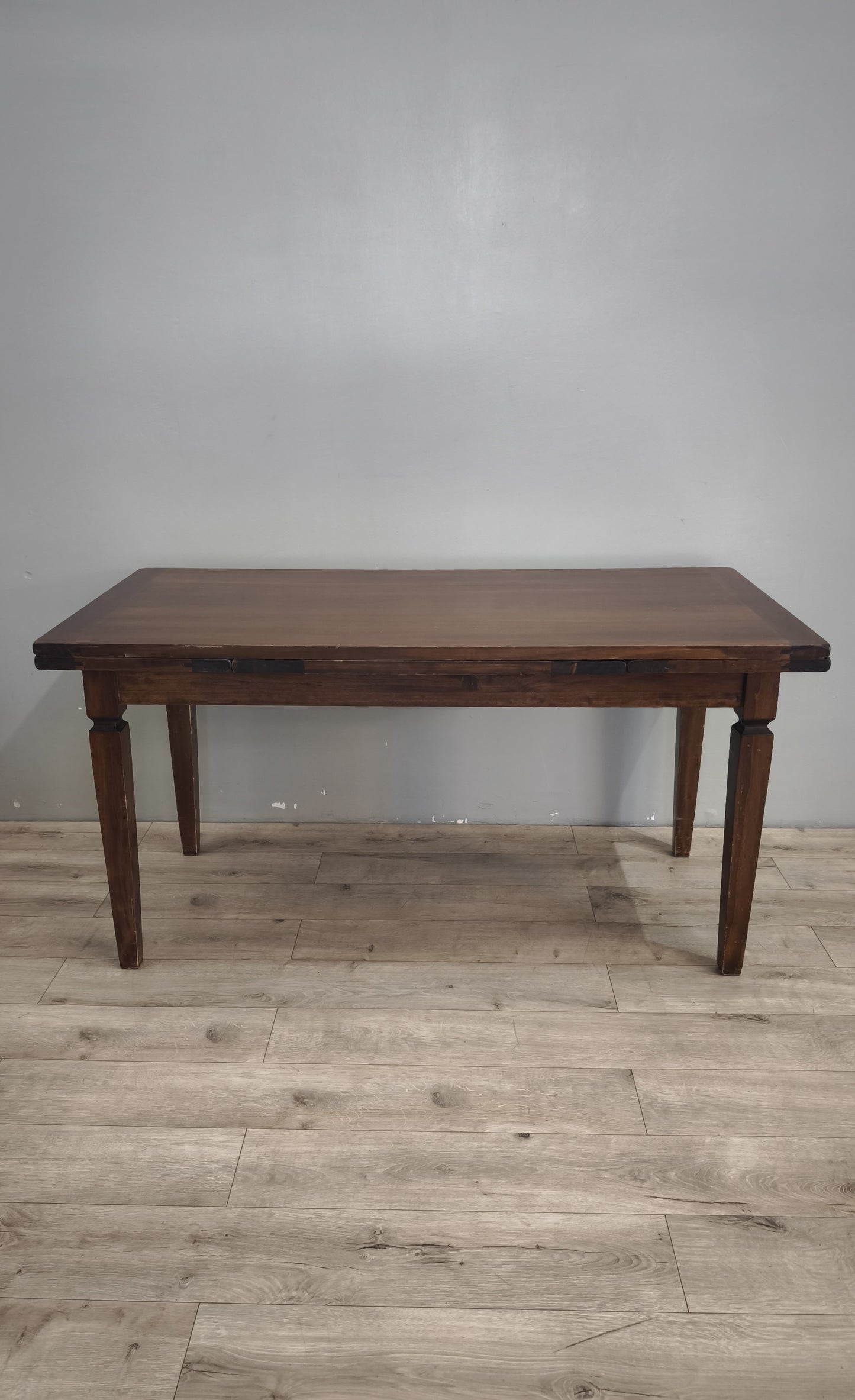 89406 Tavolo allungabile in legno