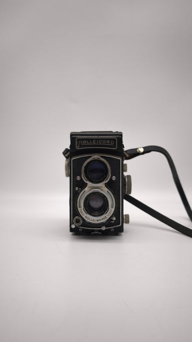 89060 Fotocamera biottica vintage Rolleicord con custodia