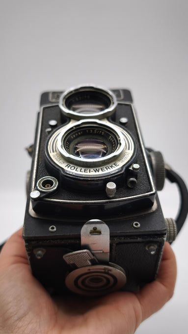 89060 Fotocamera biottica vintage Rolleicord con custodia