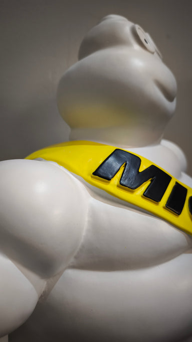 89592 Statua in resina omino Michelin, Bibendum