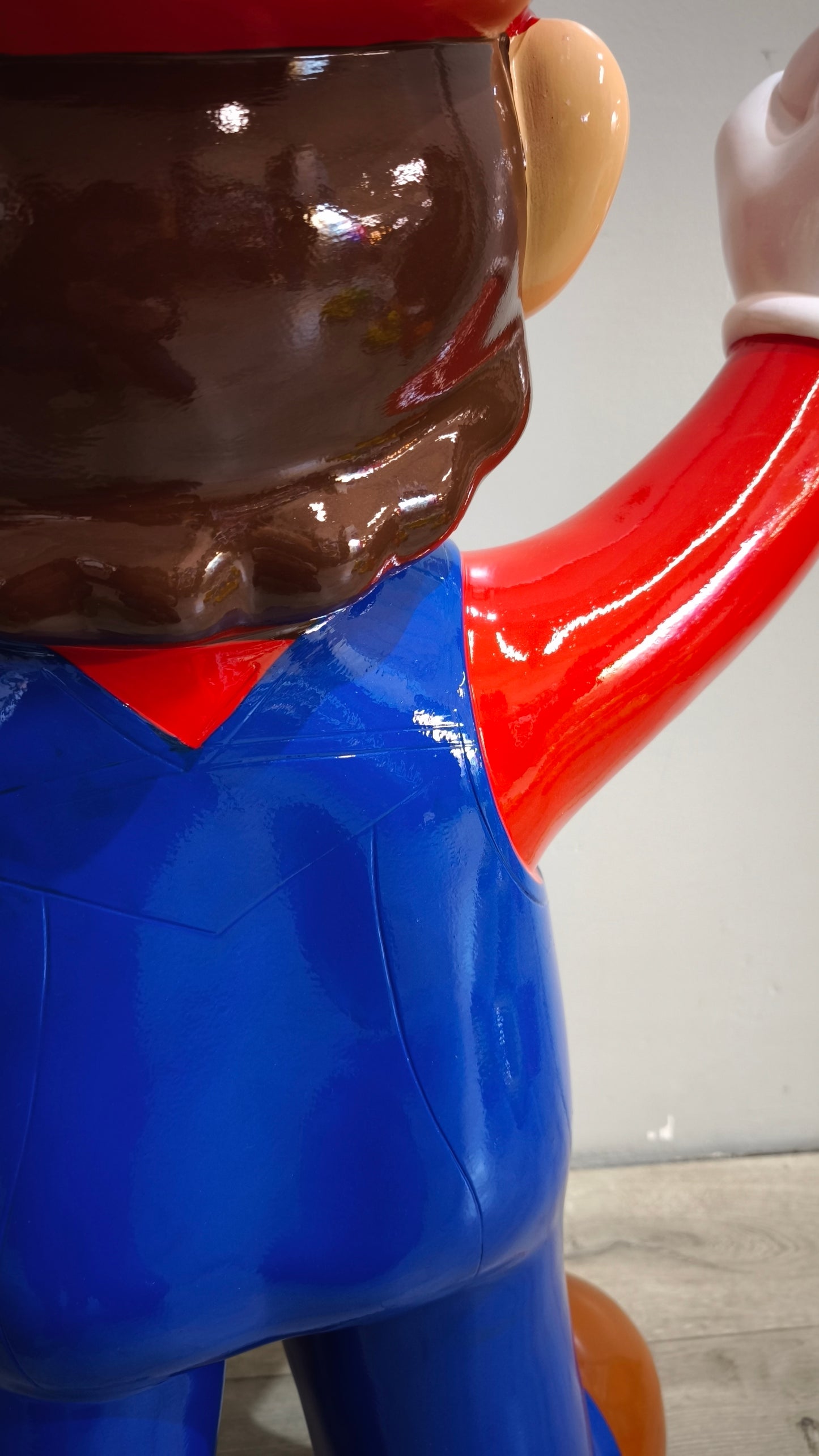 89613 Statua in resina Super Mario (grande)