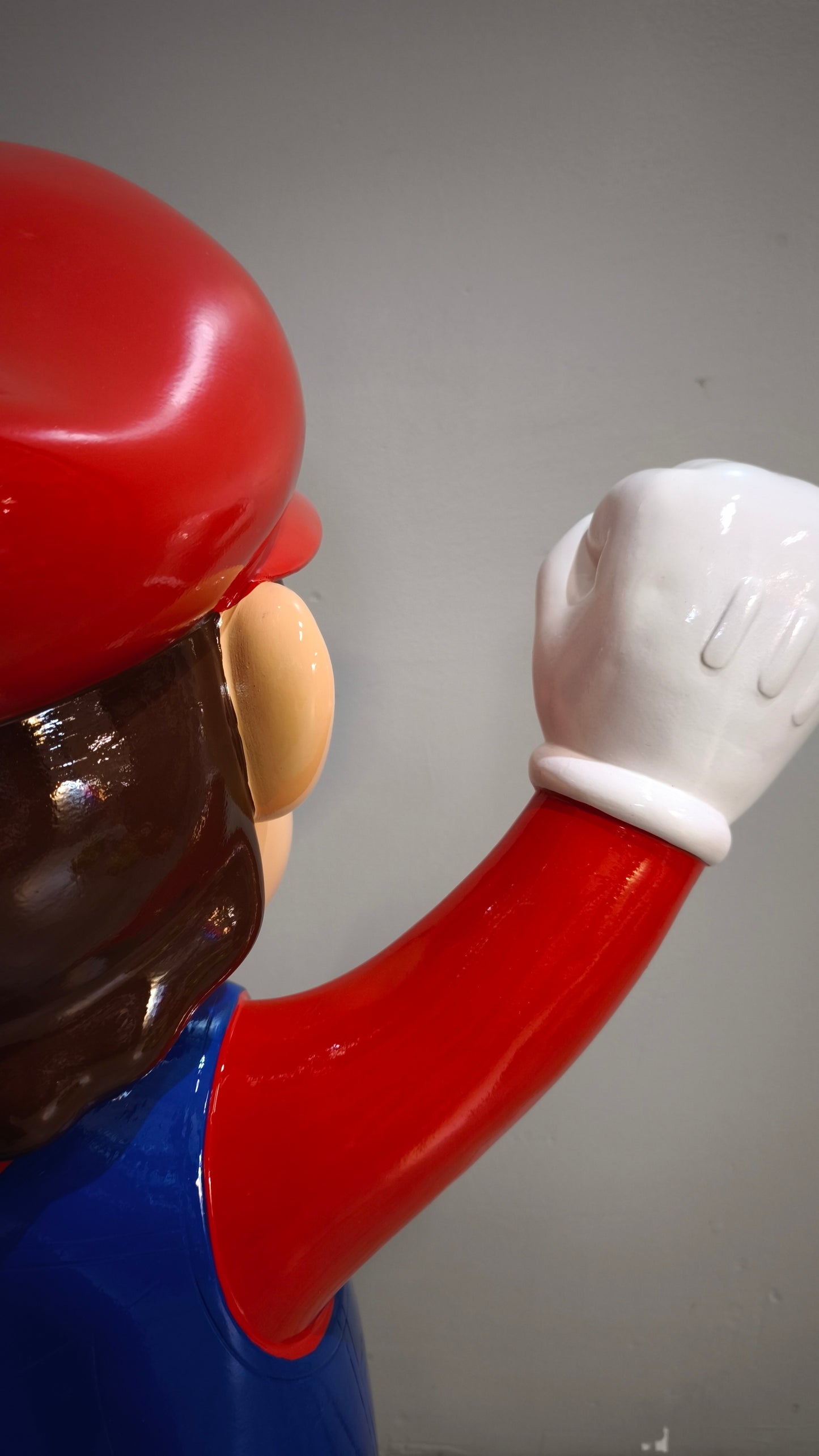 89613 Statua in resina Super Mario (grande)