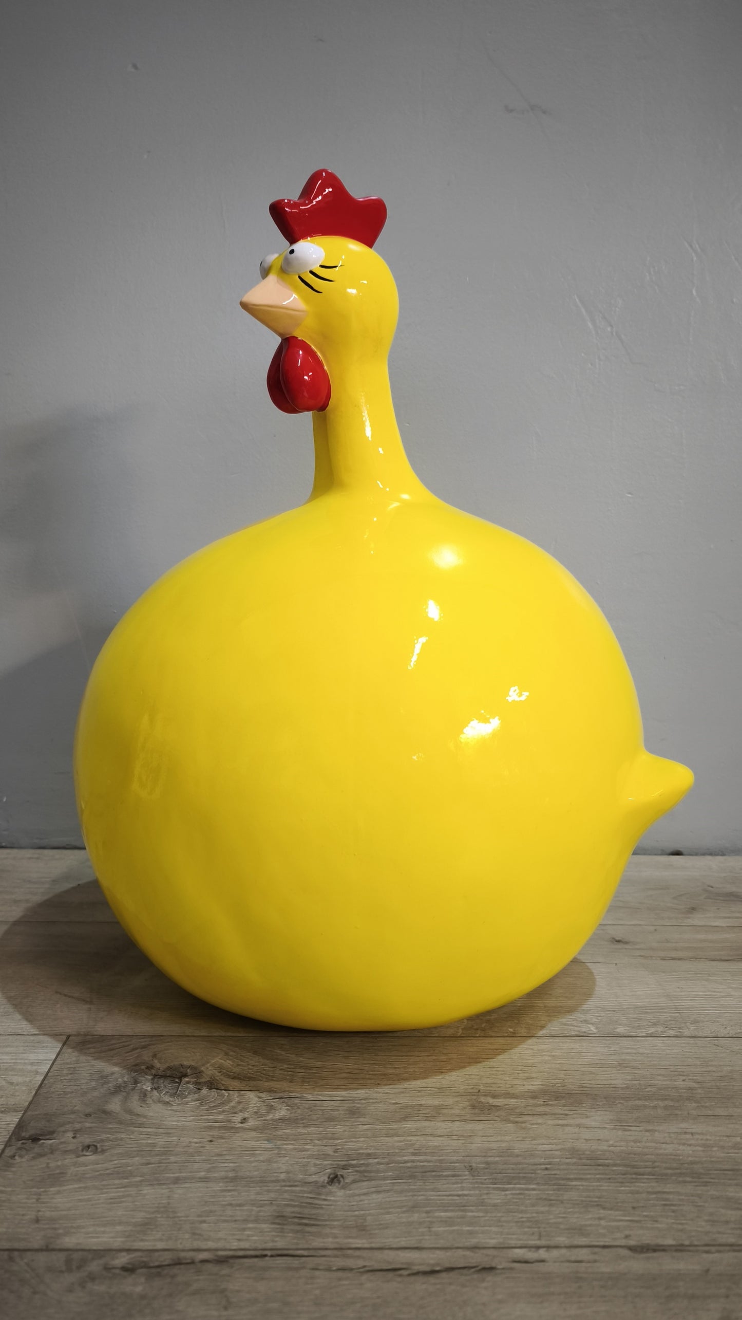 89627 Statua in resina gallina gialla