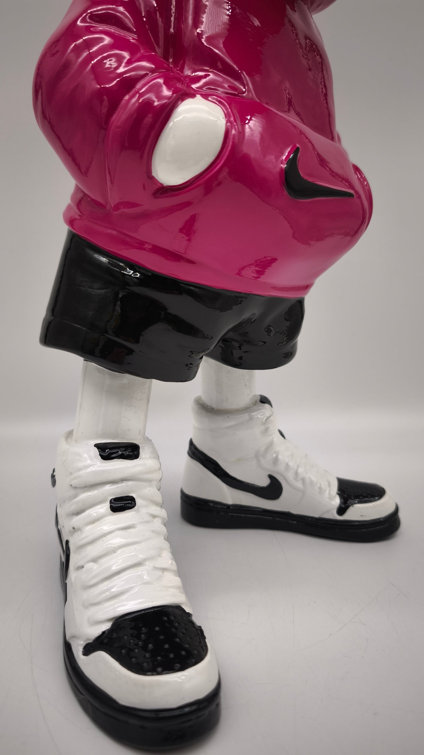 89604 Statua in resina Paperina streetwear