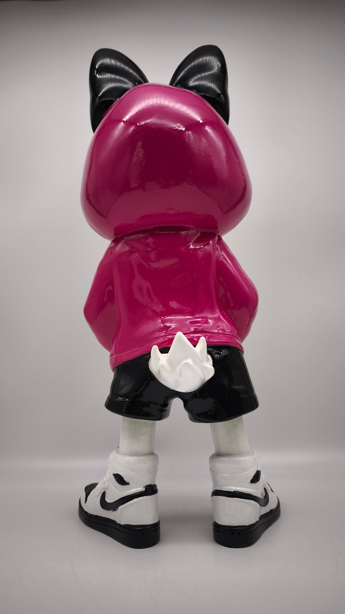 89604 Statua in resina Paperina streetwear