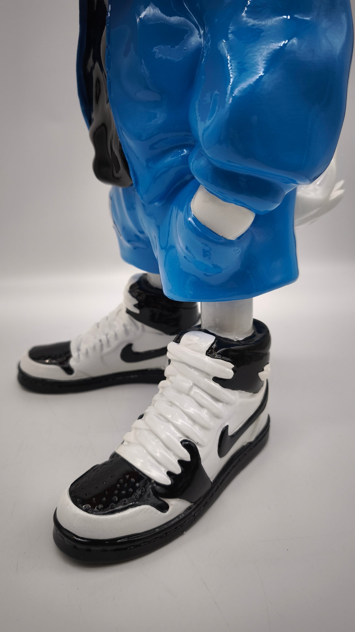 89603 Statua in resina Paperino streetwear