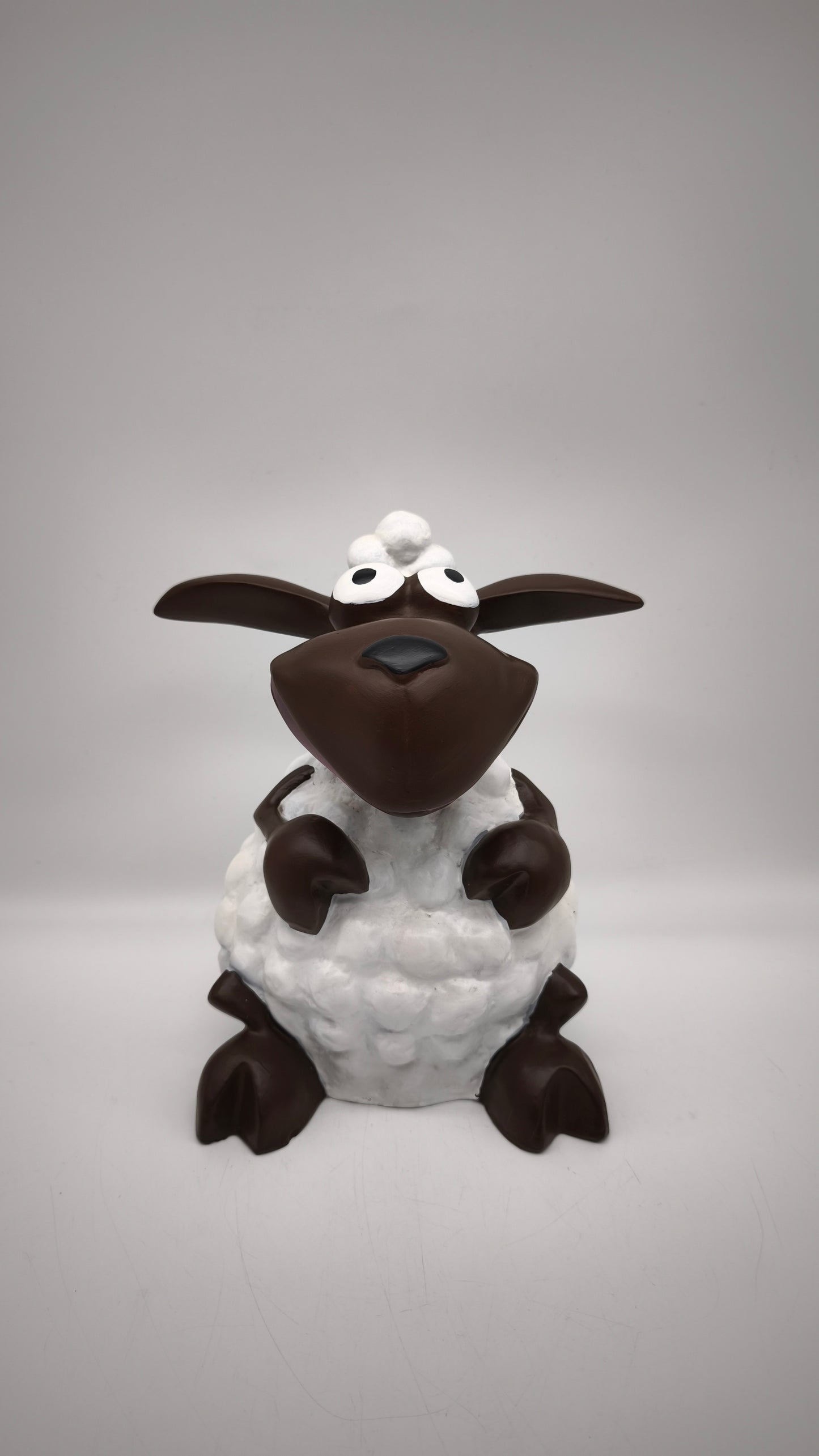 89624 Statua in resina pecora bianca