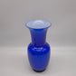 89588 Vaso Opalino in vetro di Murano blu mare e lattimo firmato Venini 2000
