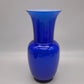 89588 Vaso Opalino in vetro di Murano blu mare e lattimo firmato Venini 2000